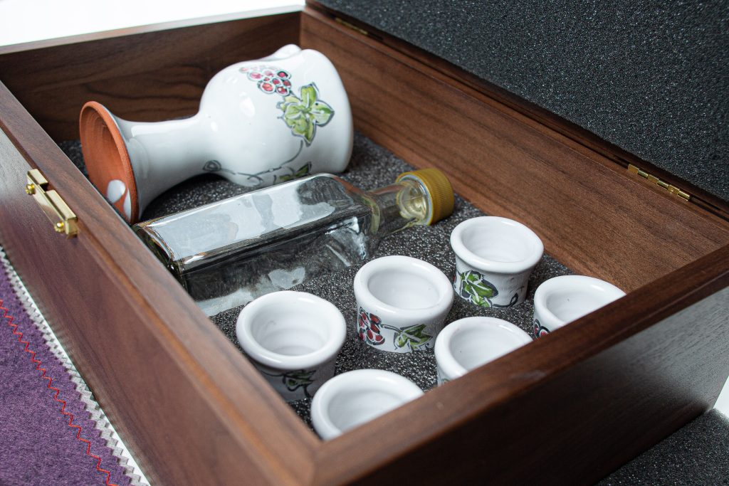 Ceramic Portable Communion Set Small Group Set Grapesand Wheat